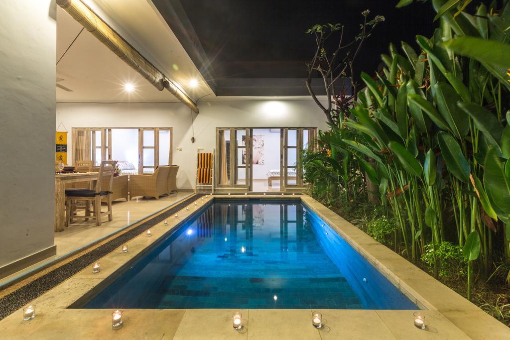 Castro Villa Seminyak  Ngoại thất bức ảnh
